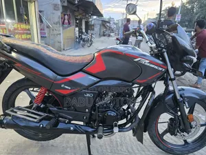 Hero 2023 Black