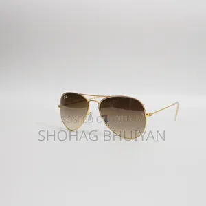 রে-ব্যান সানগ্লাস