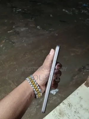Itel A200+ 64 GB Gold