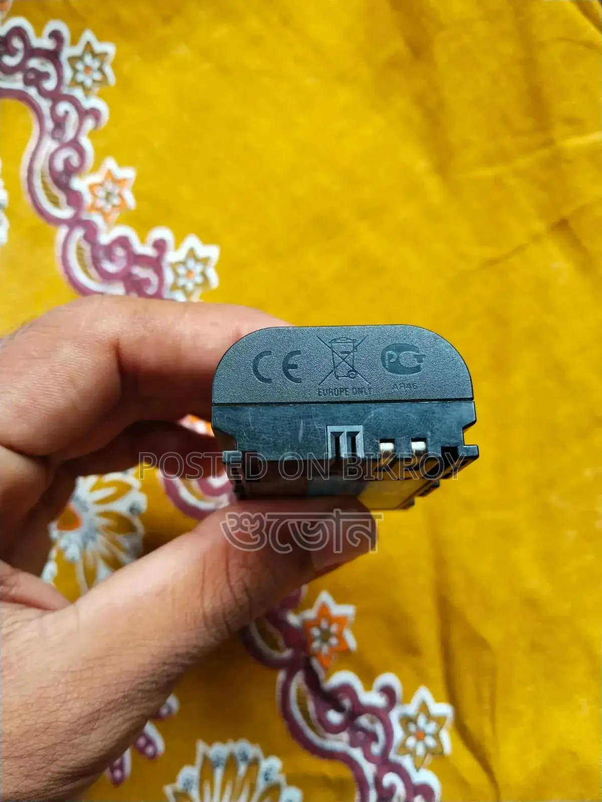 Canon 80D Body and Box