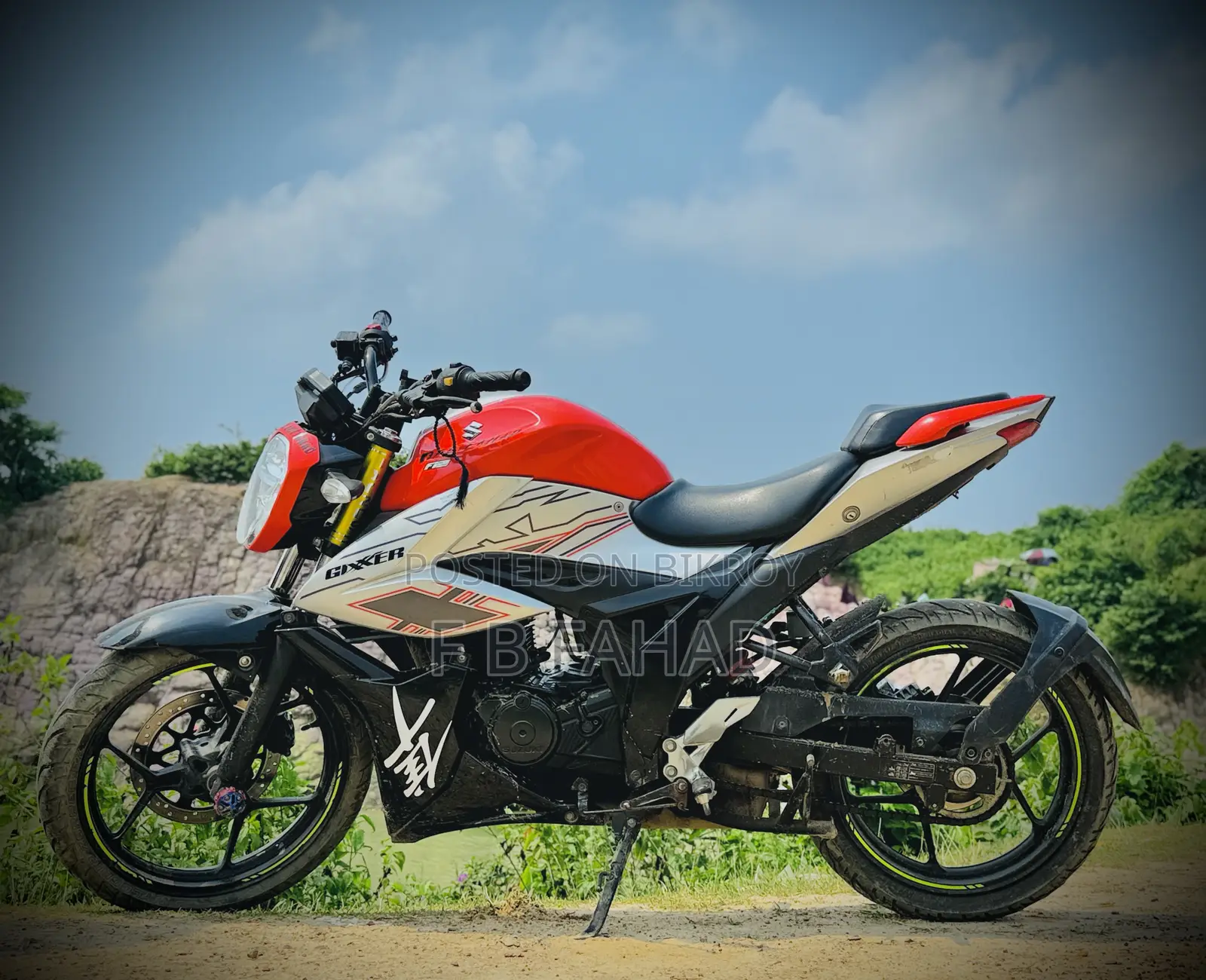 Suzuki Gixxer 2024 Orange