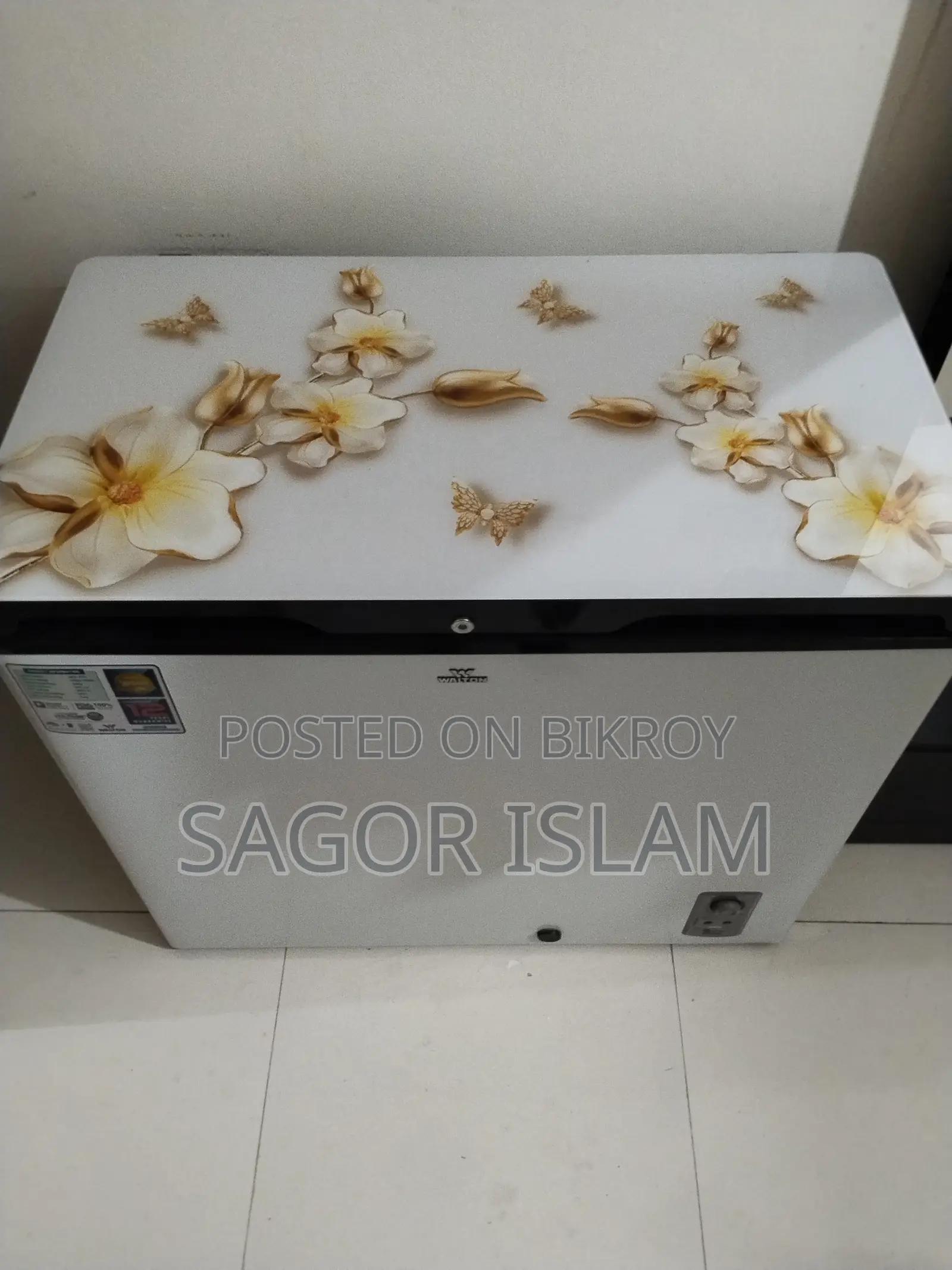 ডিপ ফ্রিজ ওয়াল্টন