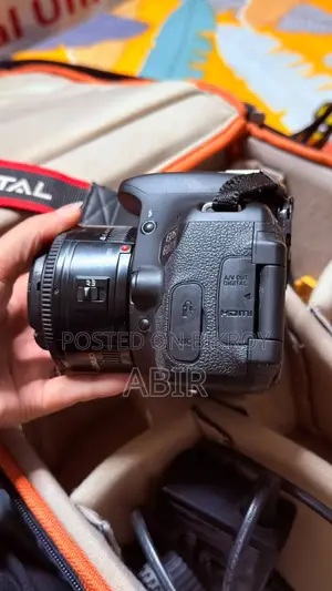 ডিএসএলআর ক্যানন ৬০ডু