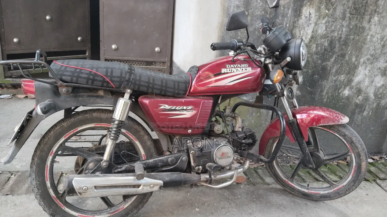 রানার এডি৮০এস-ডিলাক্স ২০১৬ লাল