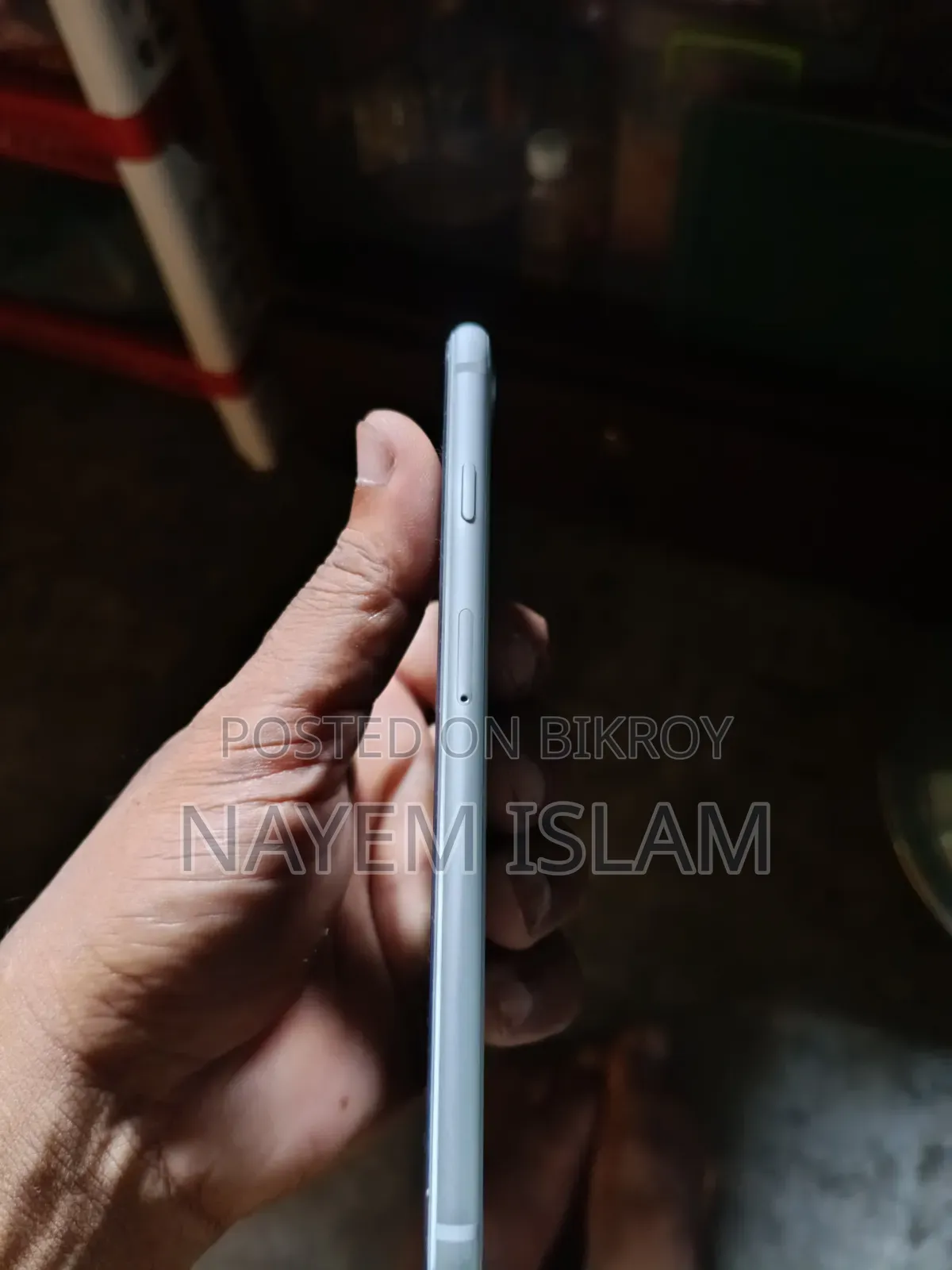 Apple iPhone 8 Plus 64 GB White