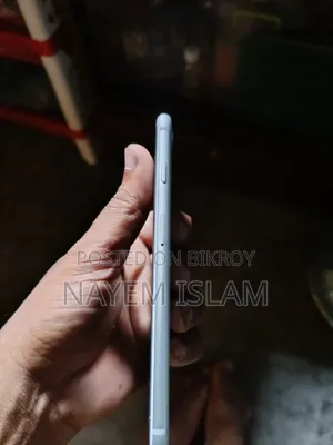 Apple iPhone 8 Plus 64 GB White