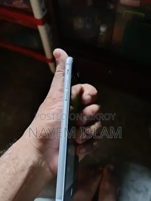 Apple iPhone 8 Plus 64 GB White