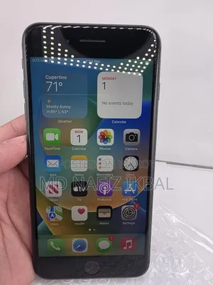 Apple iPhone 8 Plus 64 GB Black