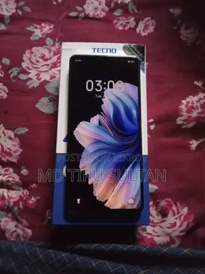 টেকনো ক্যামন ২০ ২৫৬ জিবি সাদা
