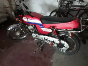 Honda 1992 Red