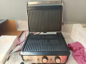 A Sandwich Maker for Sale