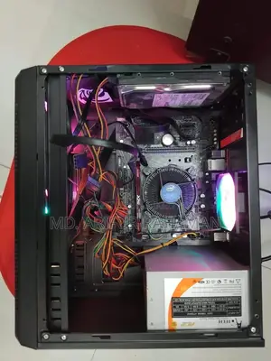 Desktop Computer 8GB Intel Core i3 HDD + 1TB SSD