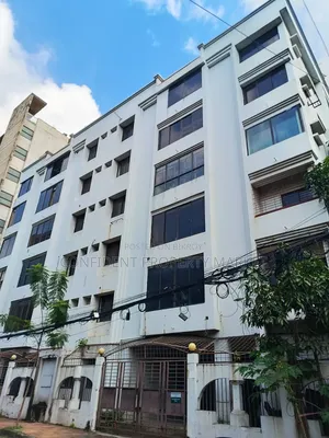 বারিধারায় ২০ বেডরুমের বাড়ি বিক্রয়ের জন্য