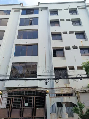 বারিধারায় ২০ বেডরুমের বাড়ি বিক্রয়ের জন্য