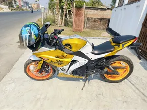 Akij Durdanto v6 2025 Yellow