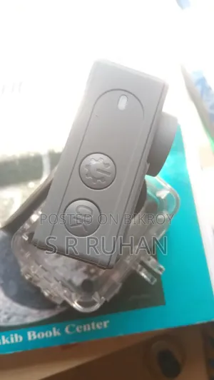 সম্পূর্ণ ফ্রেশ কোয়ালিটি এবং কোন প্যাকেট খোলা হয়নি এমন ক্যামেরা