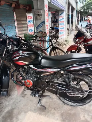 New Bajaj Discover 100 2016 Black