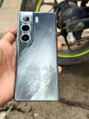 Tecno Camon 40 Pro 4G 256 GB Black
