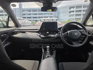 Toyota C-Hr 2022 Gray