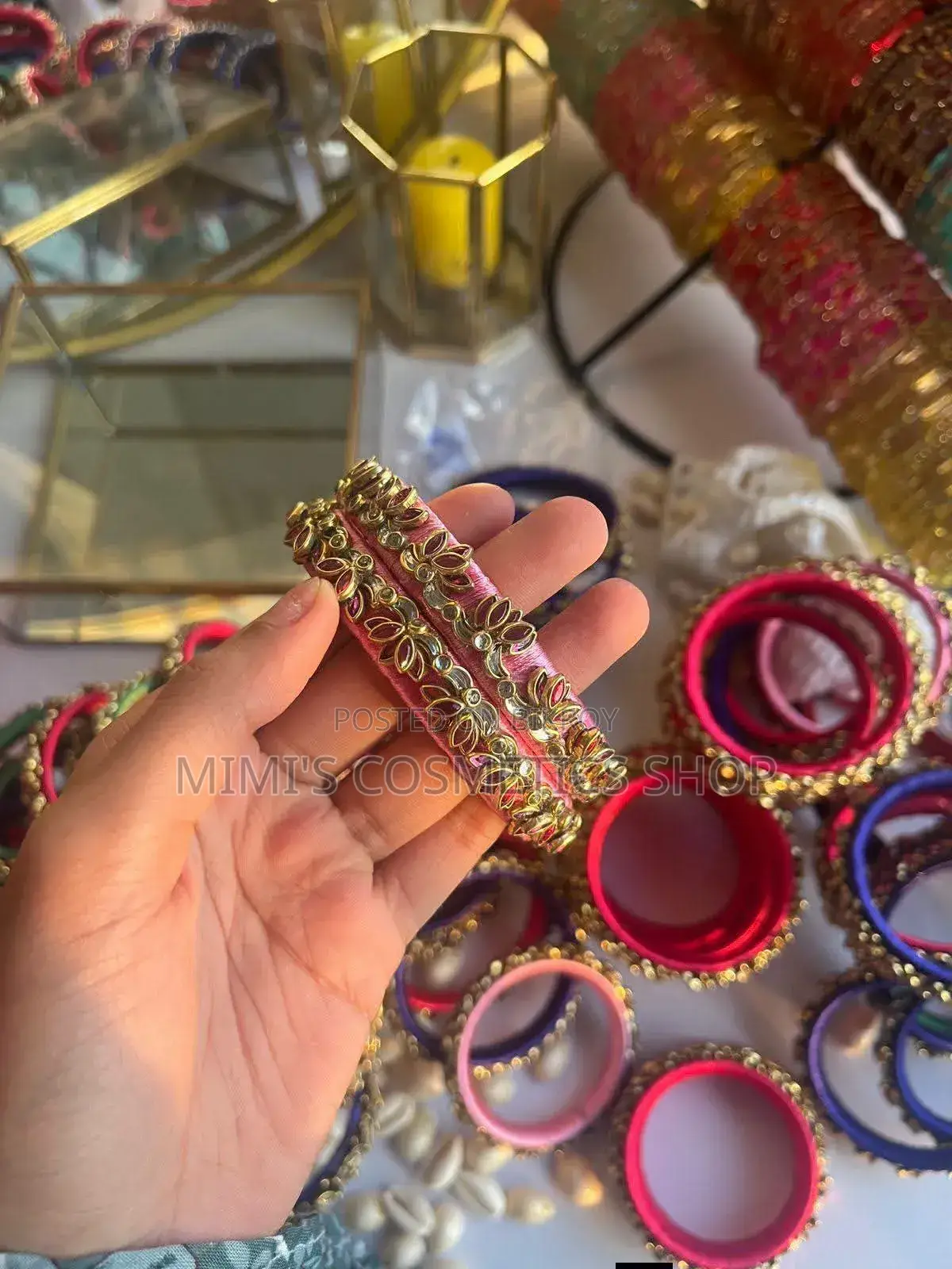 Handcrafted Kundan Bangles