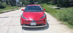 Toyota Prius 2020 Red