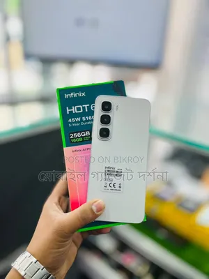 ইনফিনিক্স হট ৬০আই ২৫৬ জিবি সাদা
