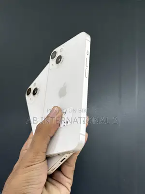 Apple iPhone 13 128 GB White