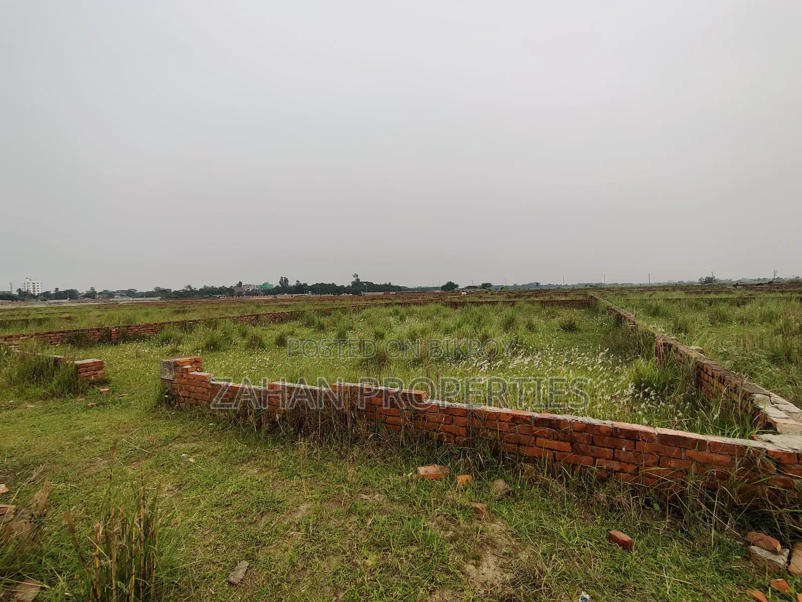 Bashundhara P-Ext Block 8 Katha Plot For Sale