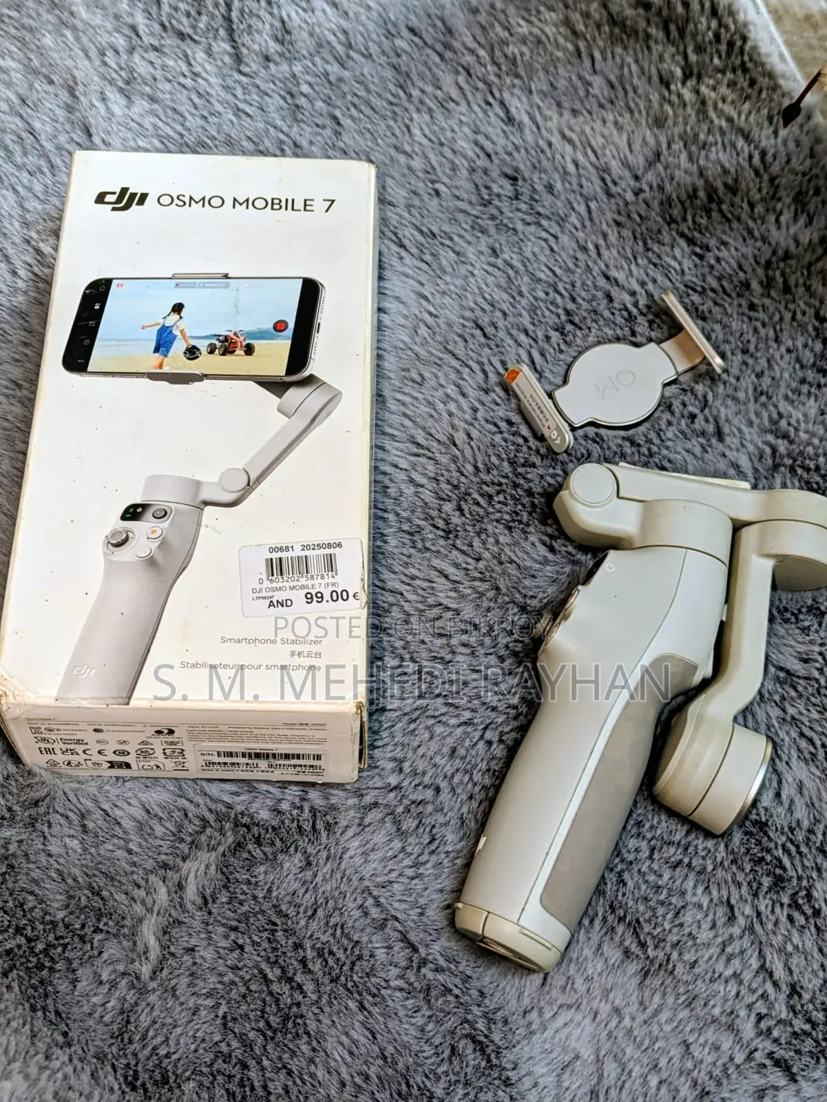 DJI Osmo Mobile 7 — Like New