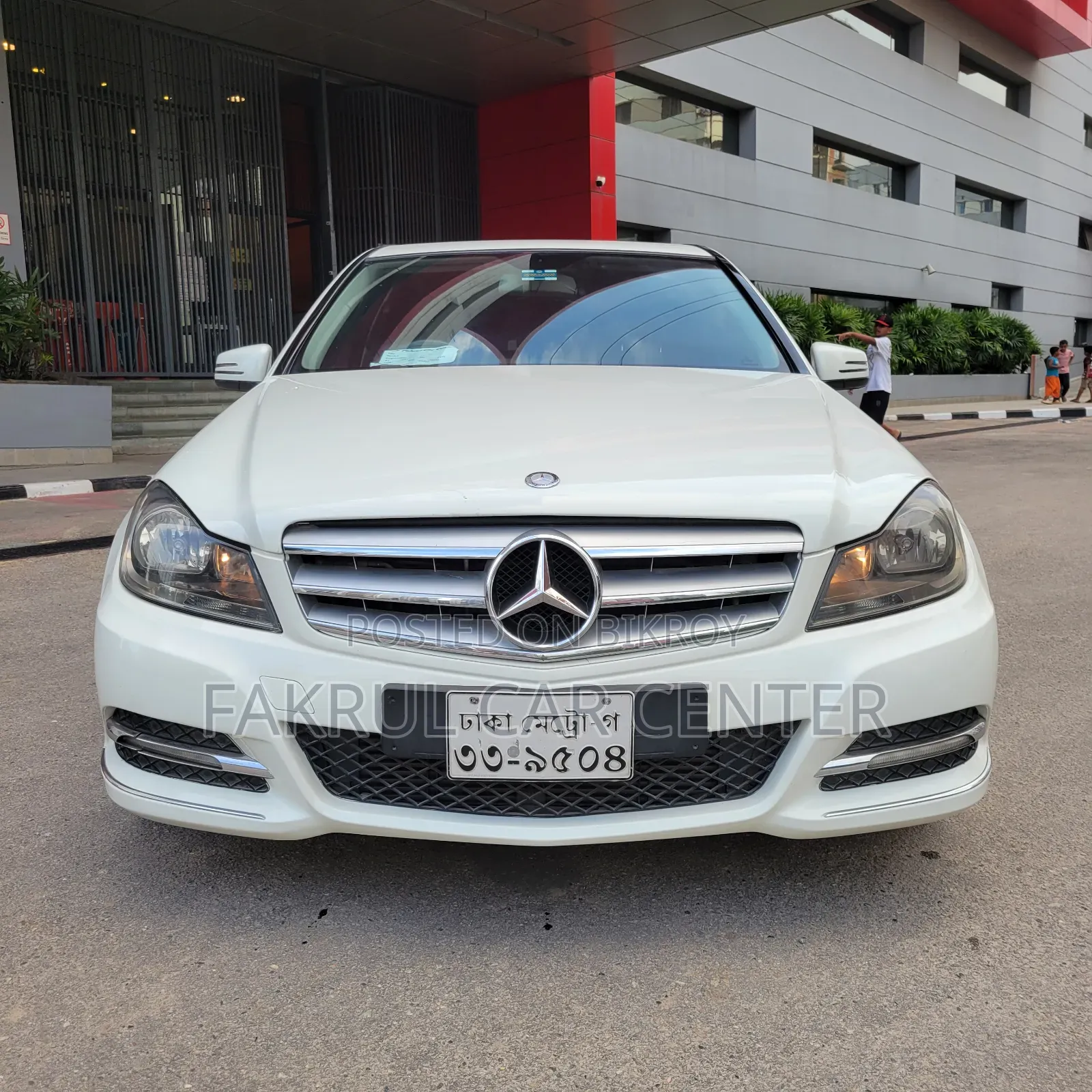 Mercedes-Benz C-Class 2012 White