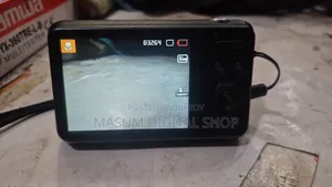 Samsung ES 95 Model Digital Camera