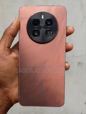 রিয়েলমি ২৫৬ জিবি
