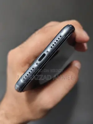 Apple iPhone 11 64 GB Gray