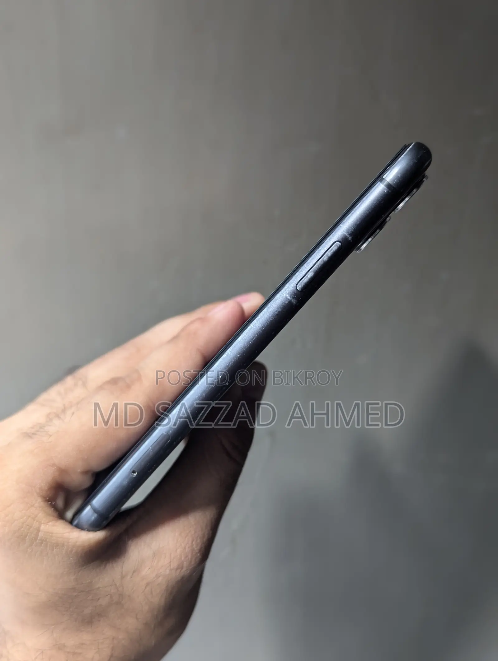 Apple iPhone 11 64 GB Gray