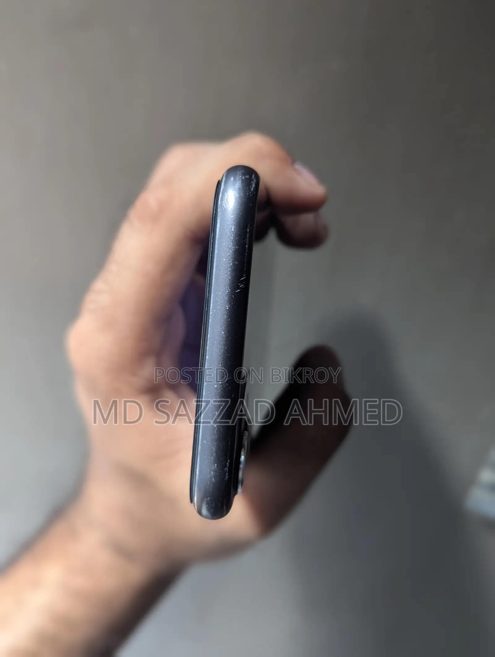 Apple iPhone 11 64 GB Gray