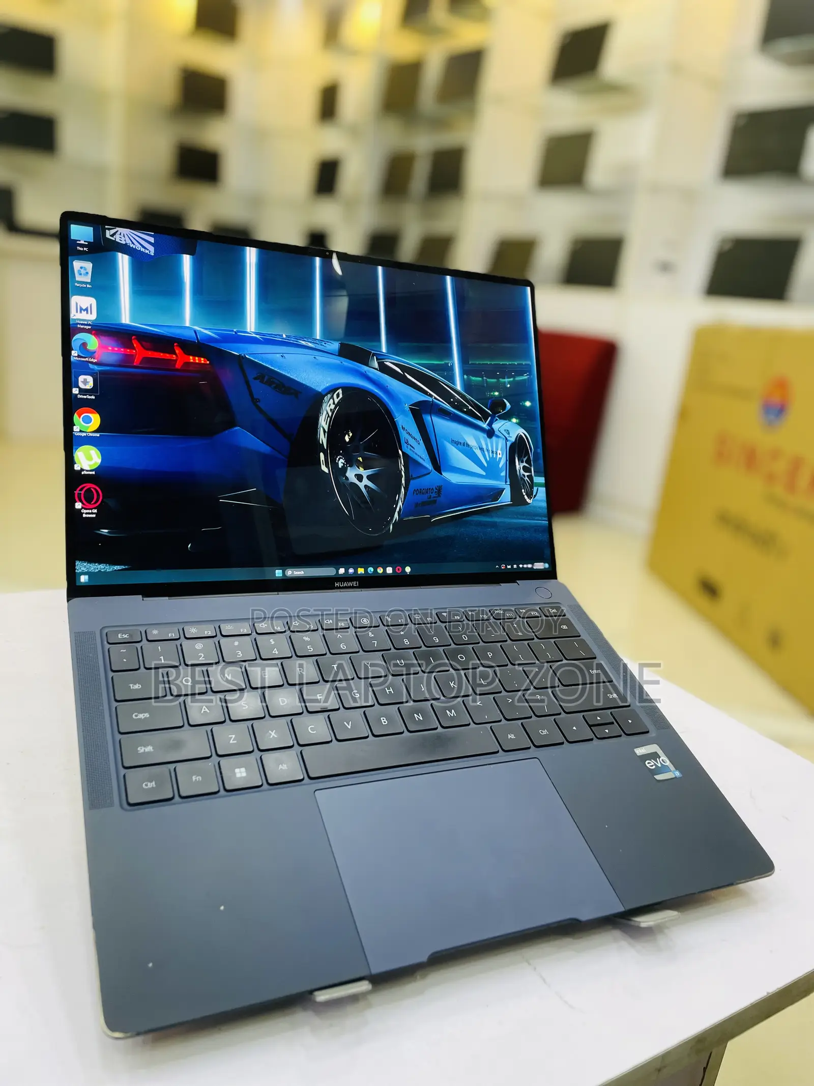 Laptop Huawei MateBook HZ-W19 16GB Intel Core I7 SSD 1T