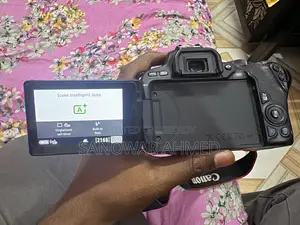 Canon 200d