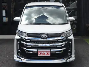 Toyota Noah 2023 Pearl