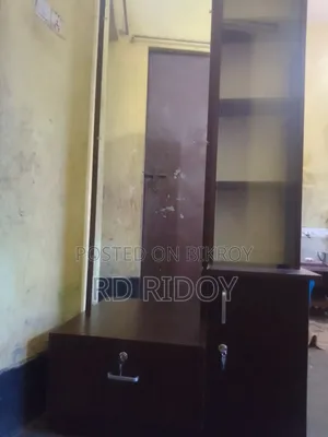 Very good dressing table
