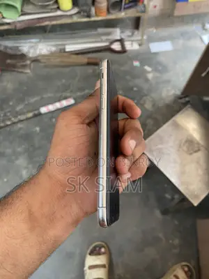 Apple iPhone X 256 GB White