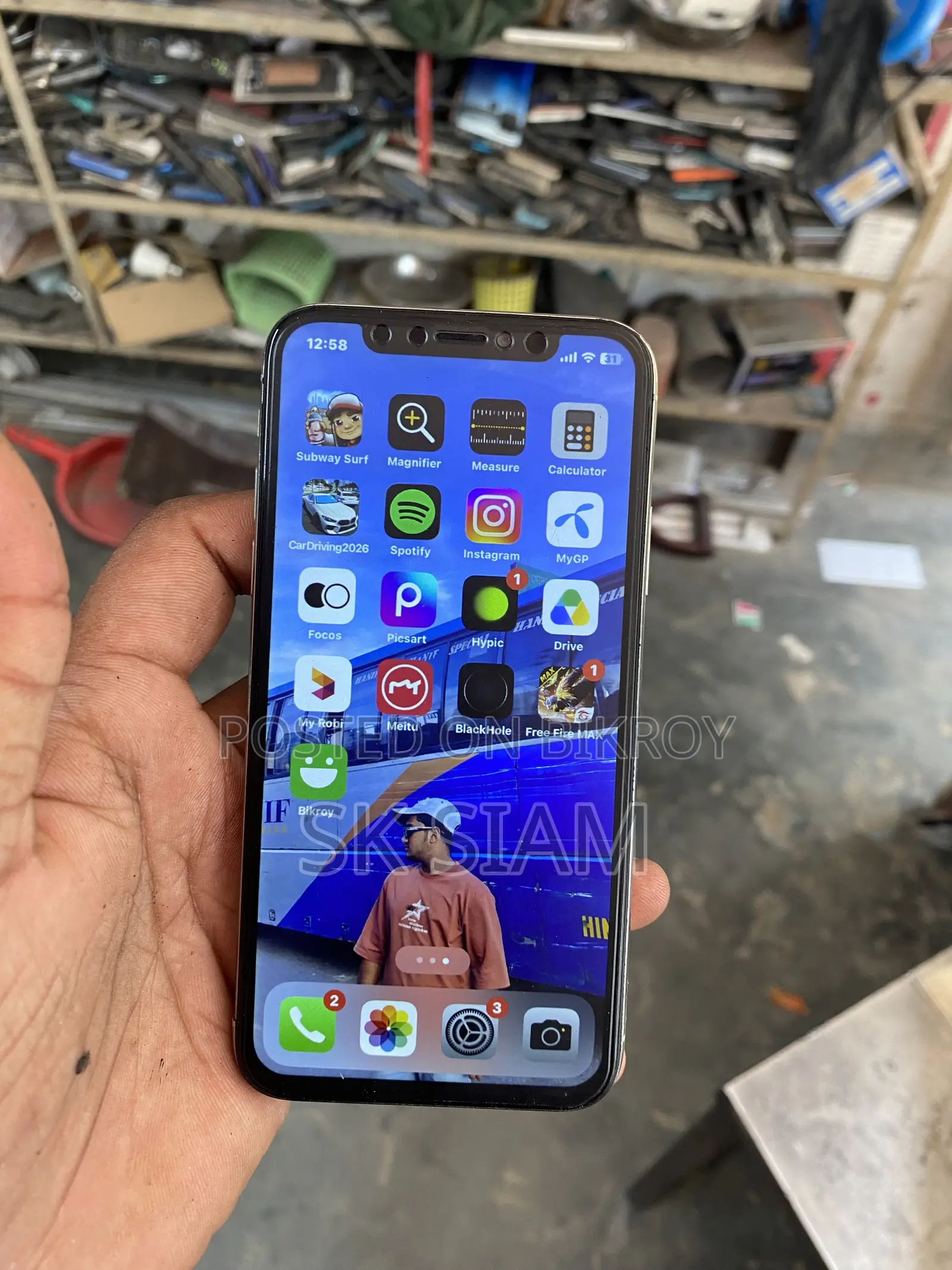 Apple iPhone X 256 GB White