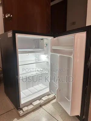 Walton Mini Fridge 70 Litre.