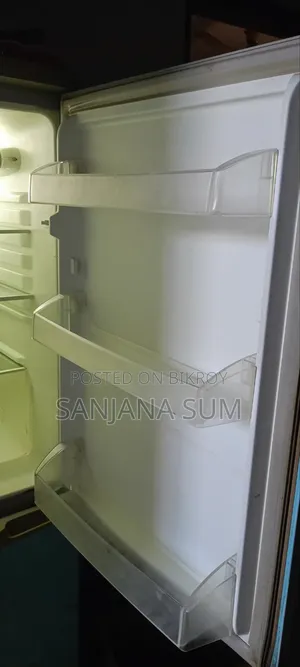 Singer Fridge