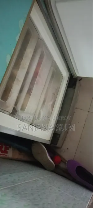 Singer Fridge