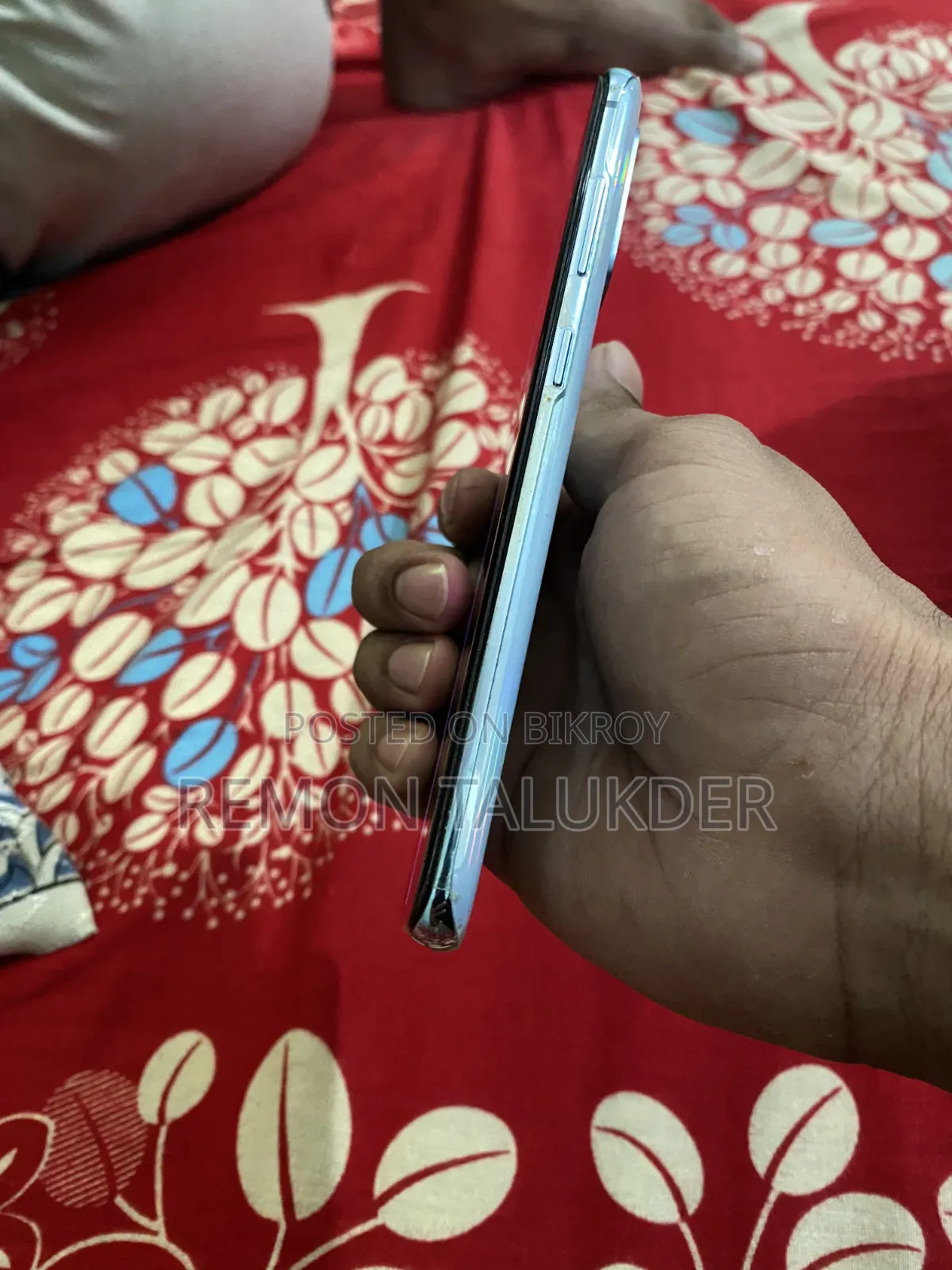 স্যামসাং গ্যালাক্সি এস২০ ৫জি ইউডাব্লু ১২৮ জিবি