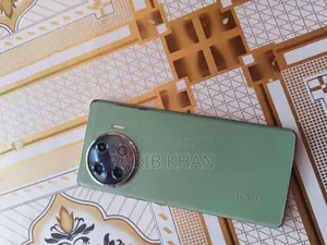 টেকনো স্পার্ক ২০ প্রো প্লাস ২৫৬ জিবি ব্রোঞ্জ