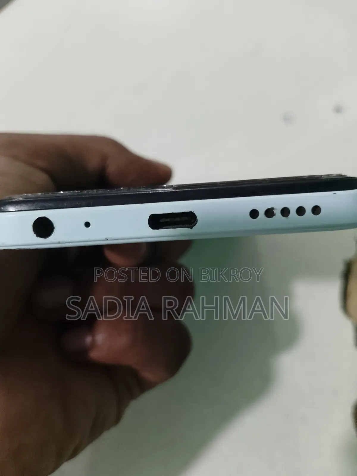 আইটেল এ০৫এস ৩২ জিবি সাদা