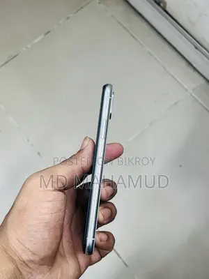 অ্যাপল আইফোন এক্স ৬৪ জিবি হোয়াইট