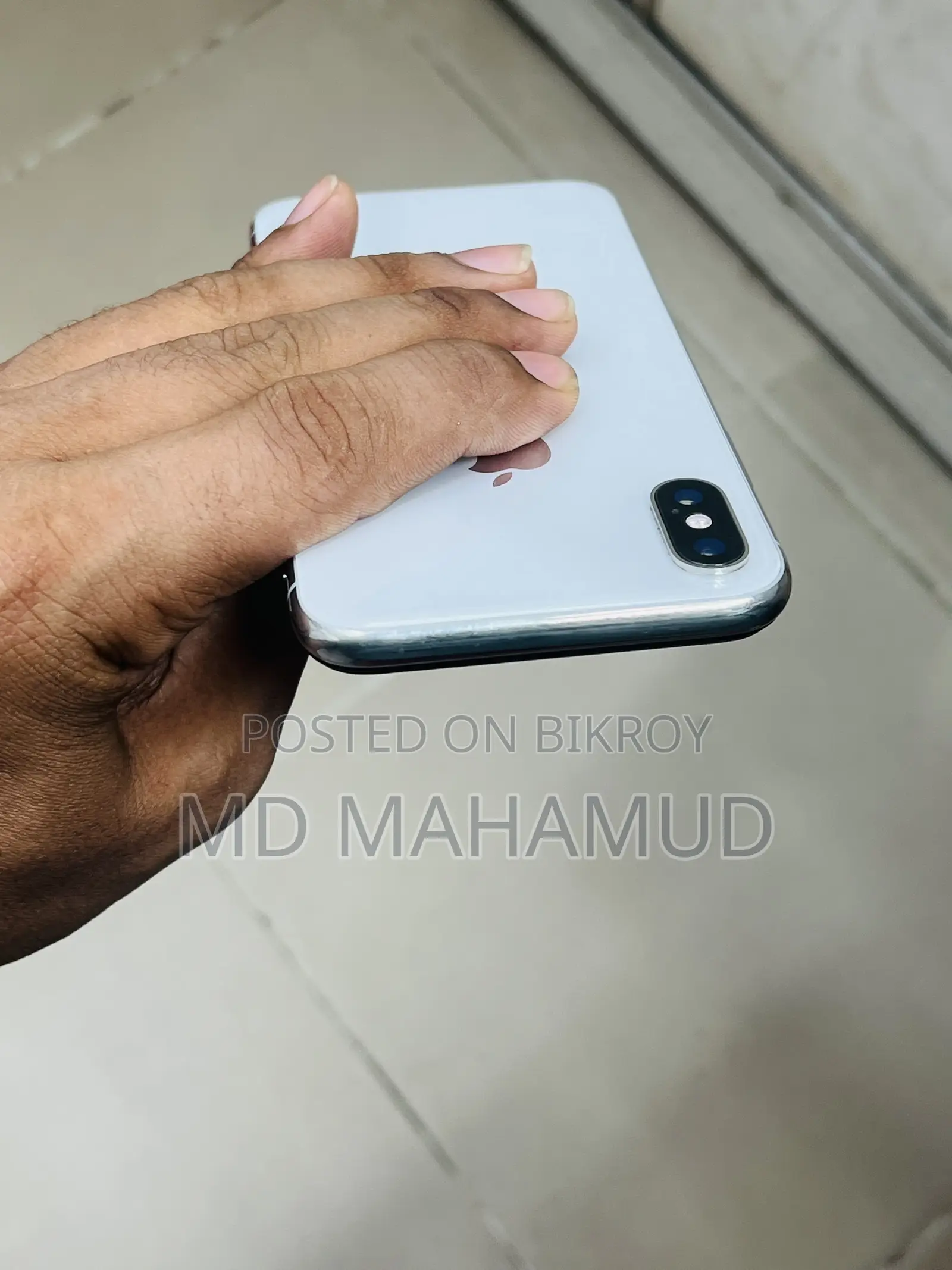 অ্যাপল আইফোন এক্স ৬৪ জিবি হোয়াইট