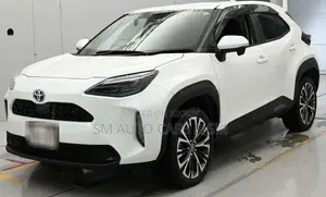Toyota Yaris Cross 2021 Pearl